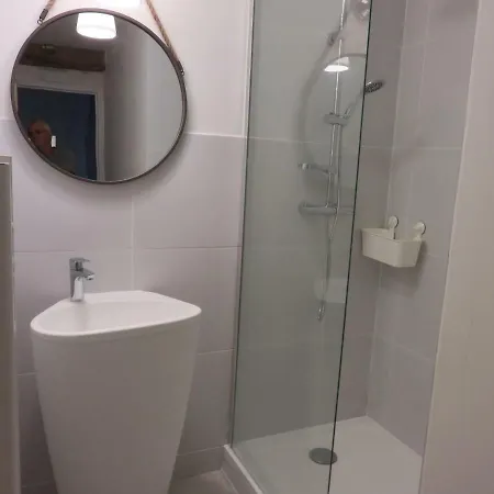 Les Moulins Vakantiehuis Genouille (Vienne)